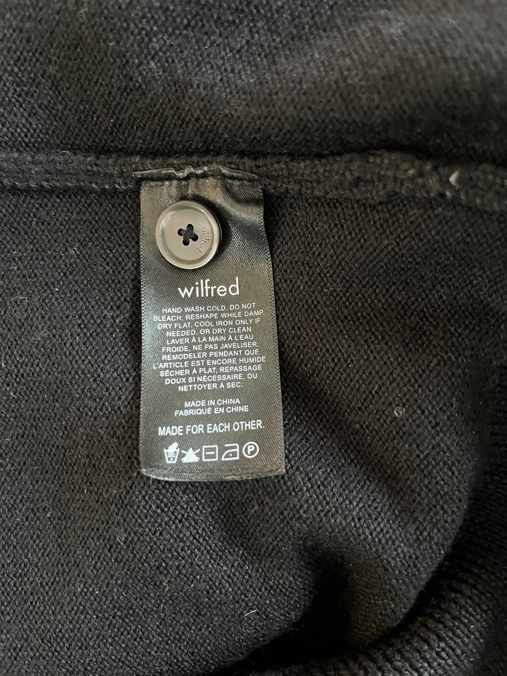 Aritzia Wilfred Utopia Sweater Dress XS Black Merino Wool V-Neck Button Front - Picture 6 of 7
